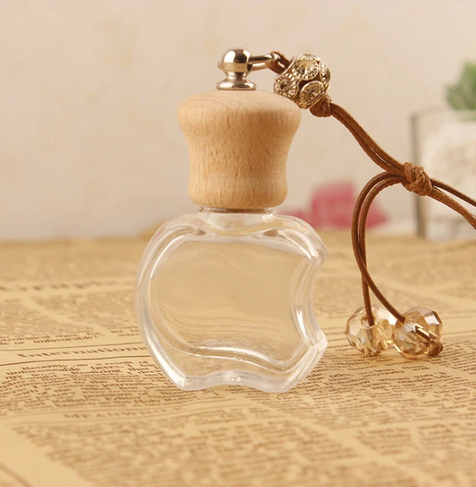 Buidéal Cumhráin Car Apple